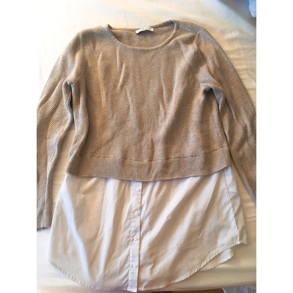 🌟SALE🌟Sandro beige sweater w shirt insert sz 2